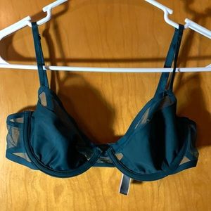 Victoria Secret mesh brallete